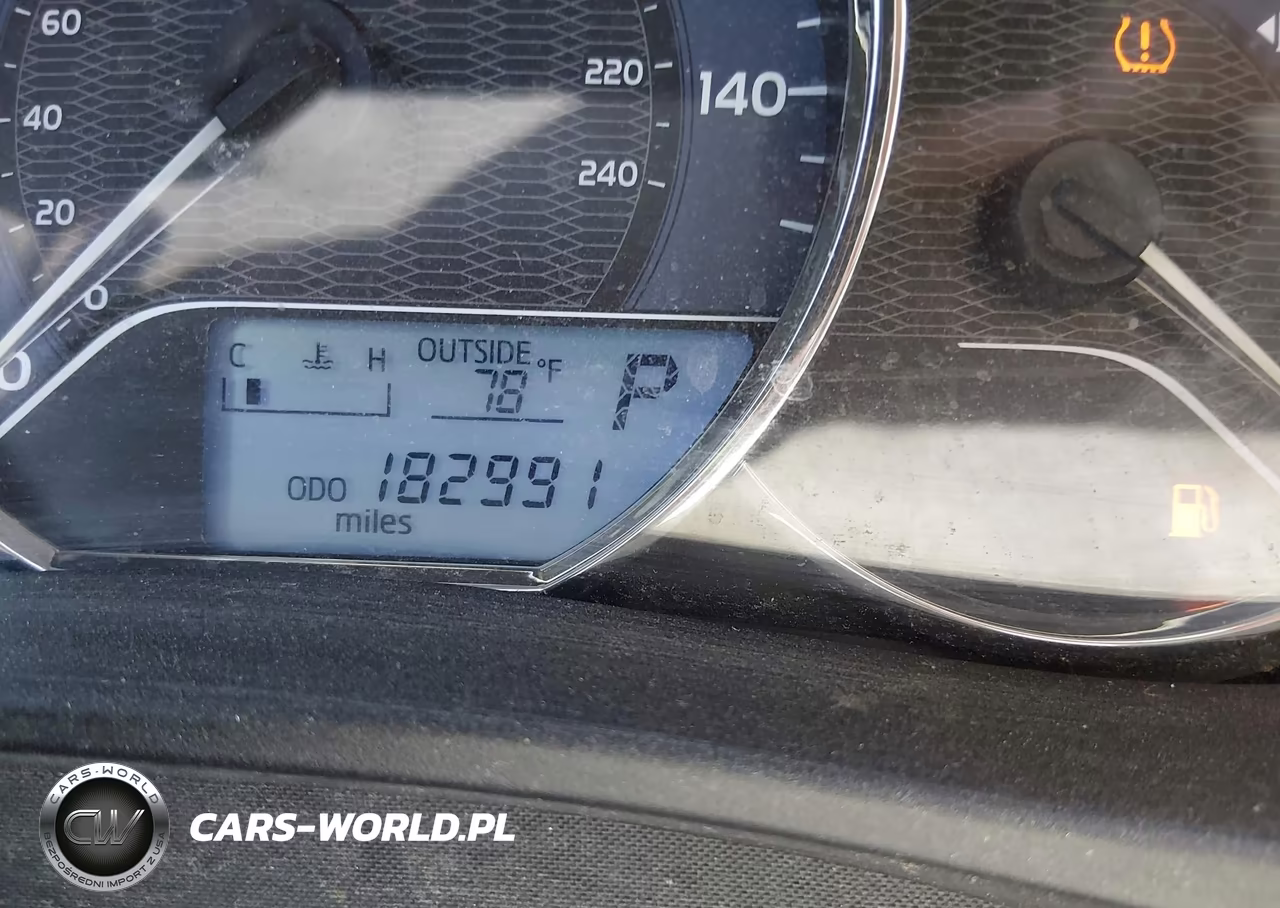 2014 Toyota Corolla Le VIN:5YFBURHE1EP162833 - 15