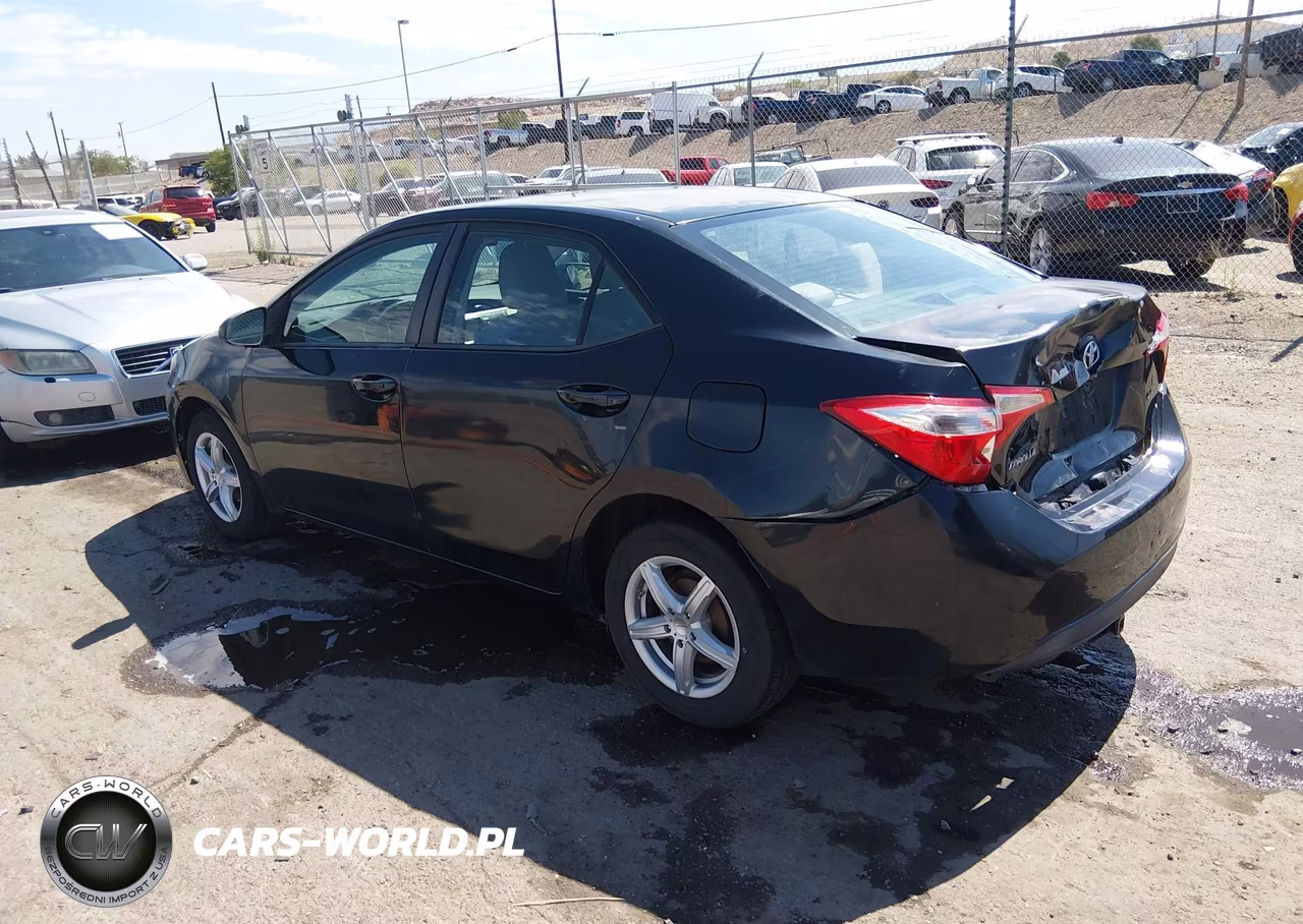 2014 Toyota Corolla Le VIN:5YFBURHE1EP162833 - 3