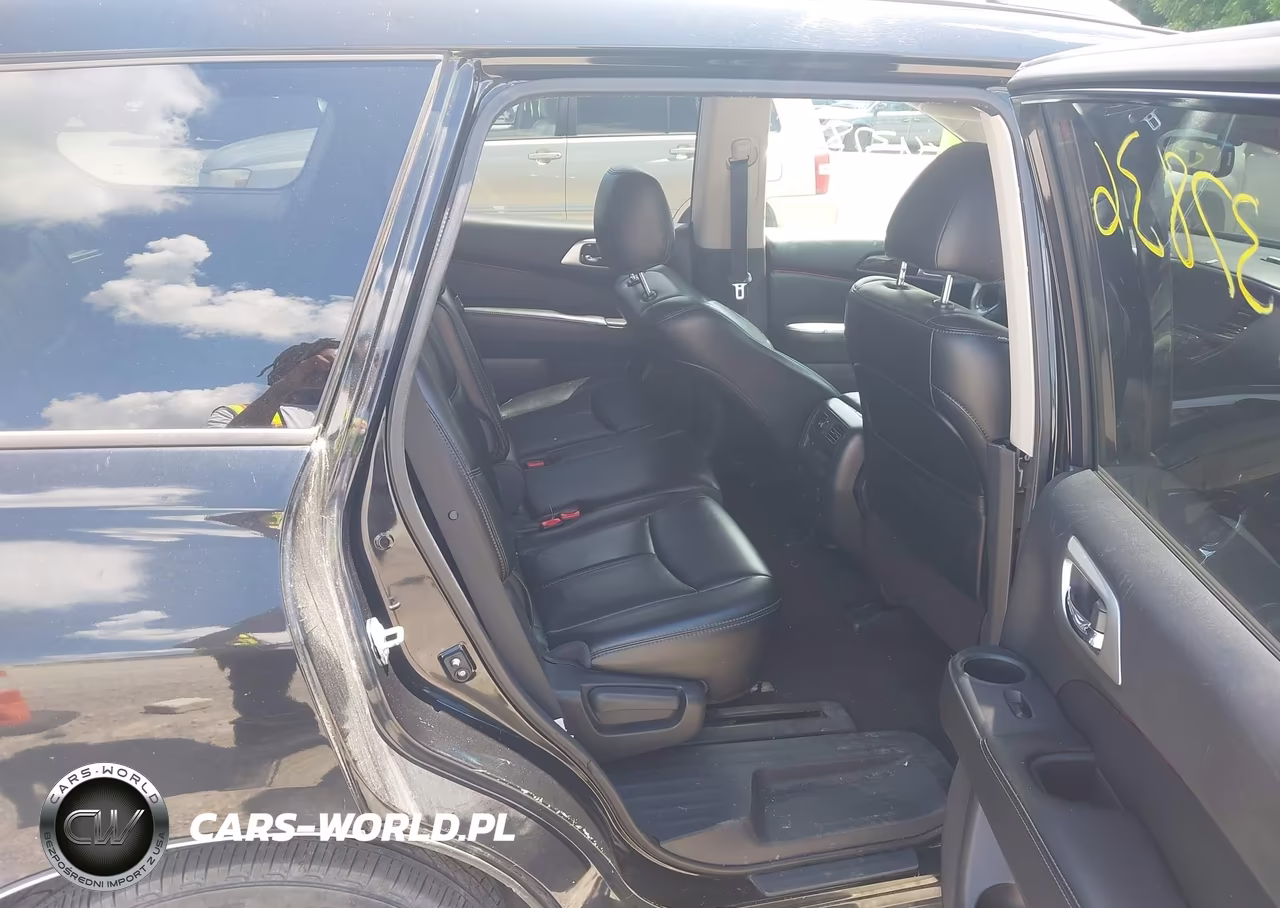 2015 Nissan Pathfinder Sl VIN:5N1AR2MM5FC608120 - 8