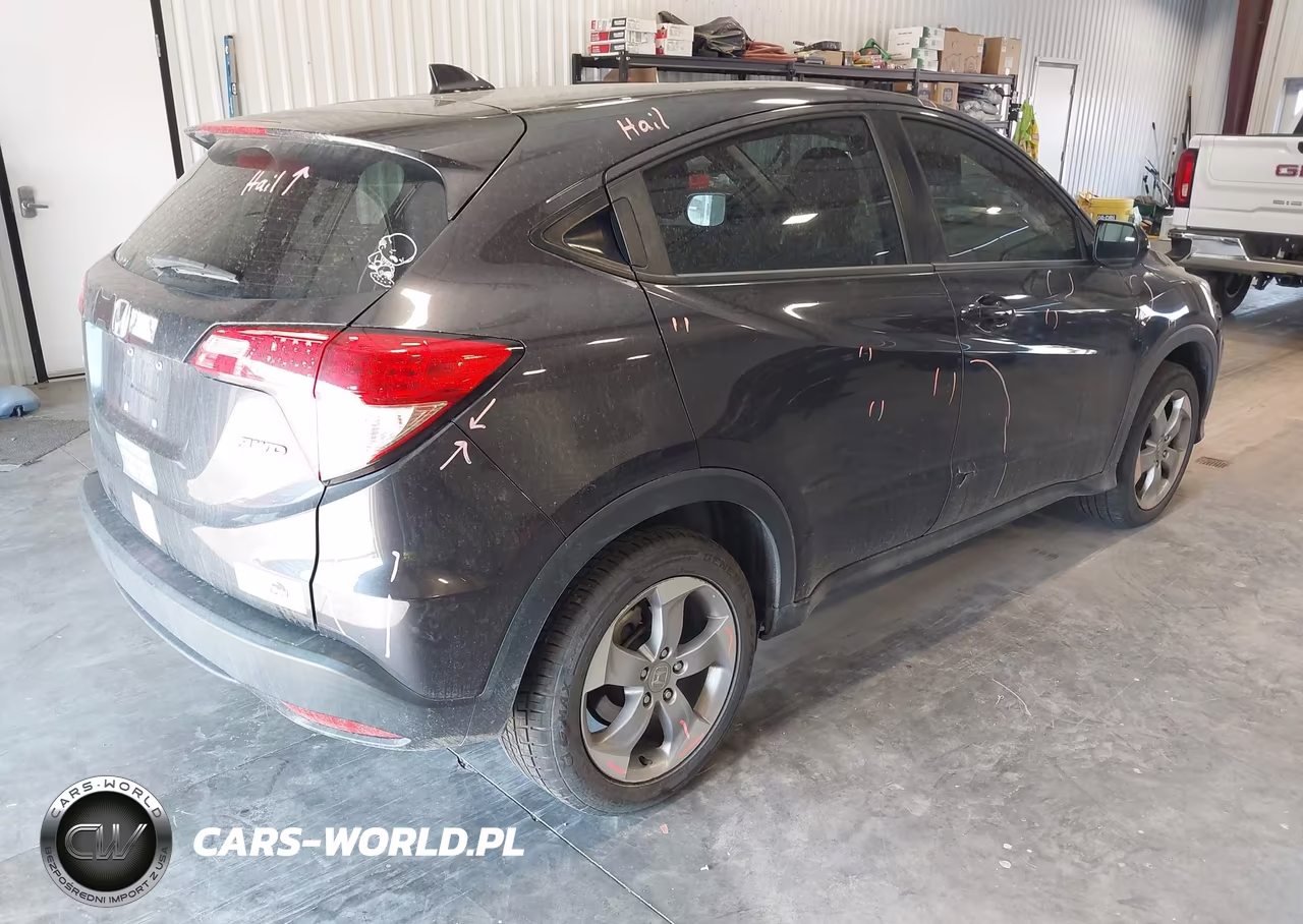 2017 Honda Hr-V Lx VIN:3CZRU6H35HM725139 - 4