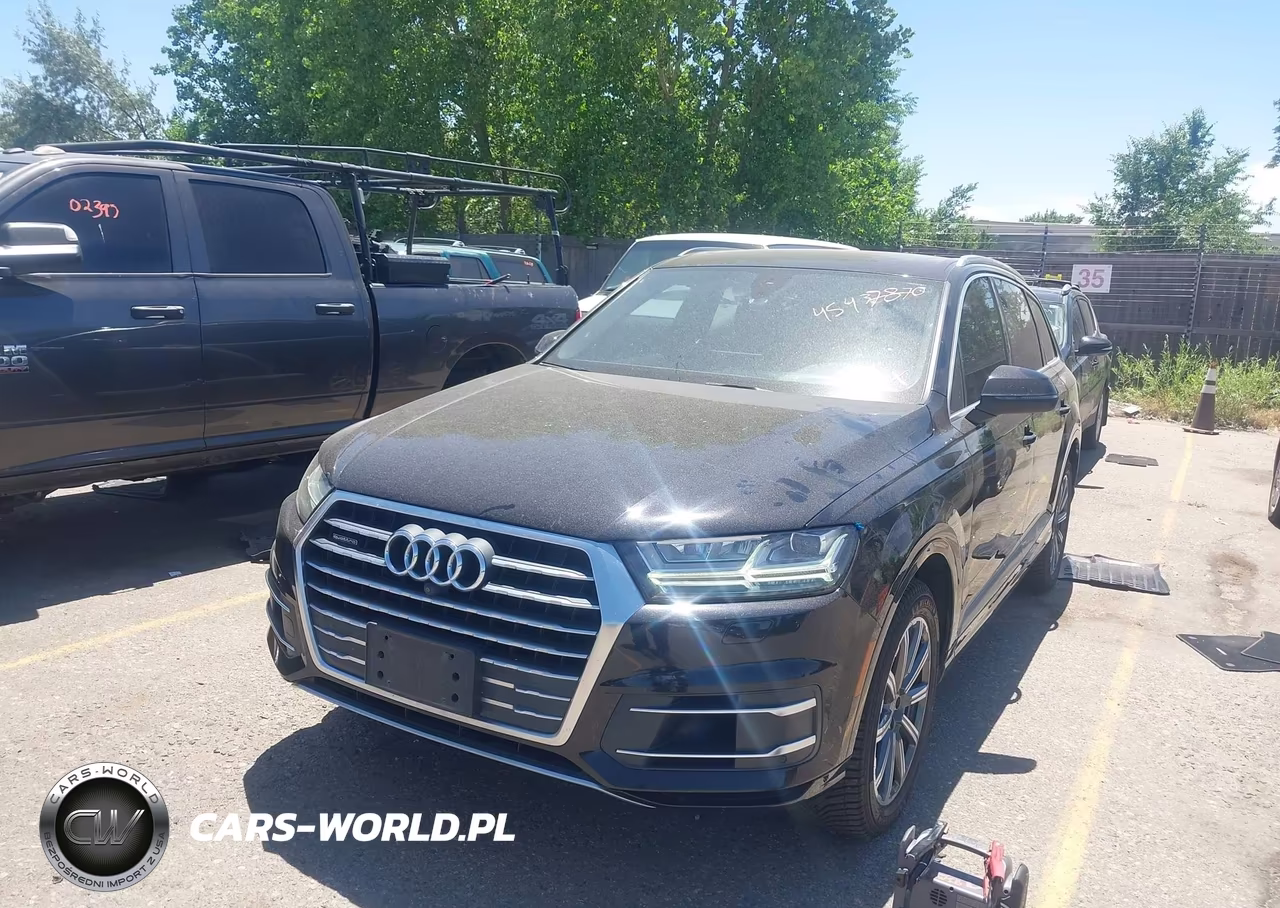 2017 Audi Q7 3.0T Premium VIN:WA1LAAF78HD022444 - 12