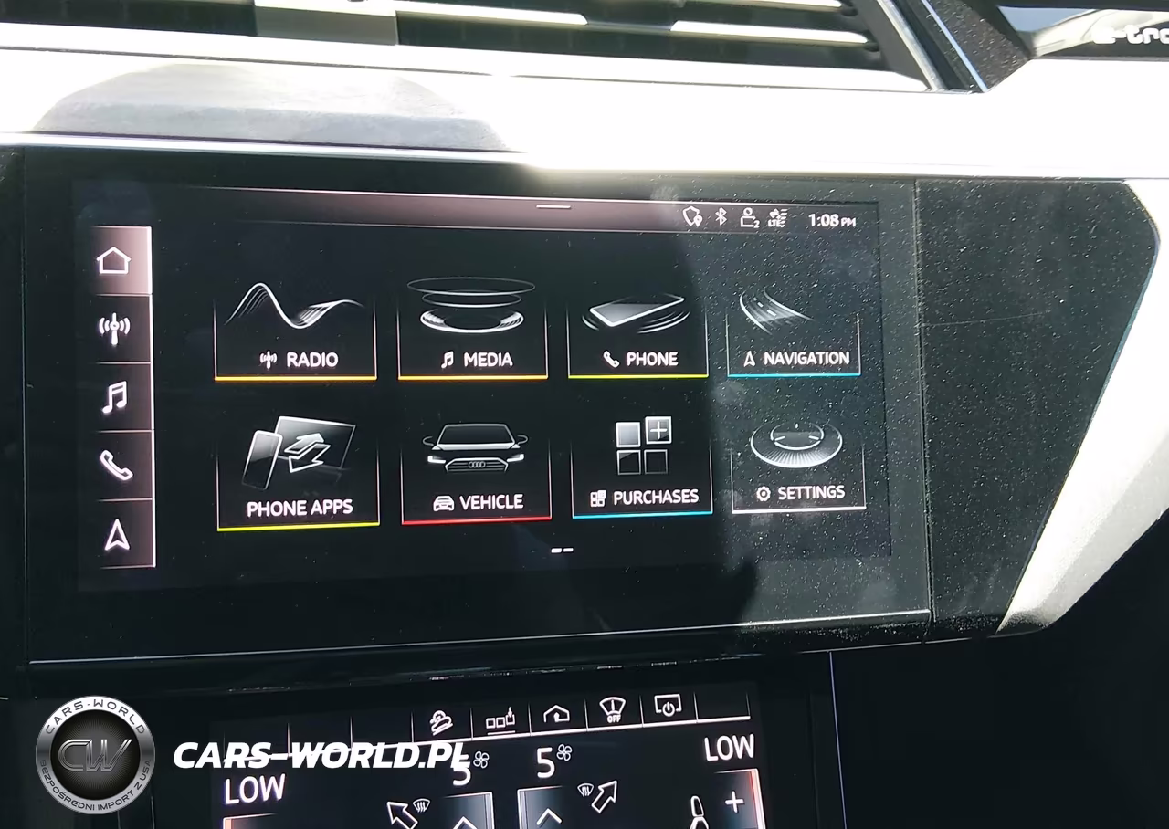2019 Audi E-Tron Premium Plus VIN:WA1VAAGE7KB021651 - 18