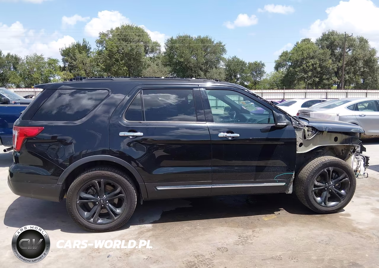 2017 Ford Explorer Limited VIN:1FM5K8FH8HGD23822 - 14
