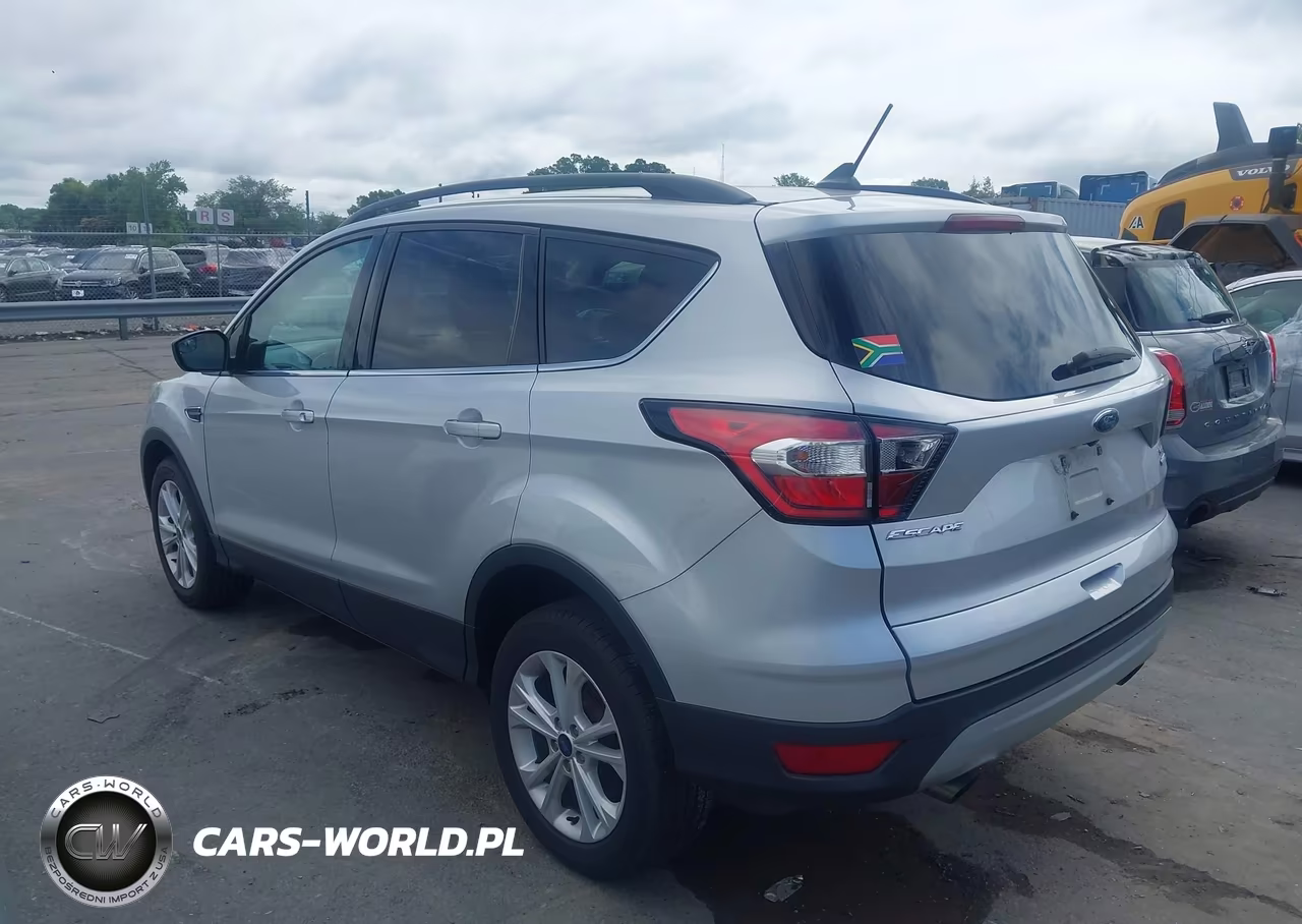 2018 Ford Escape Se VIN:1FMCU9GD3JUB27040 - 14