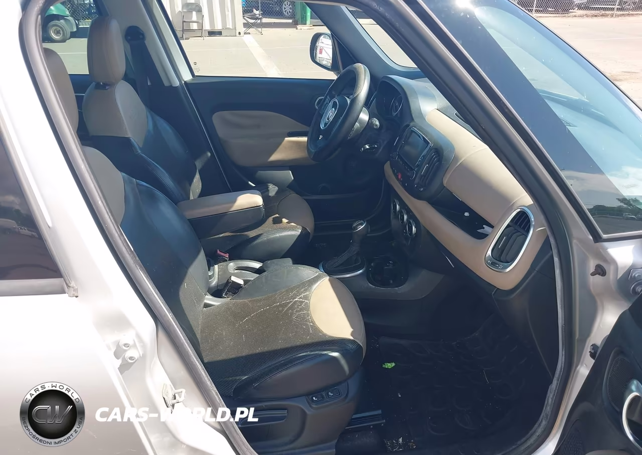 2014 Fiat 500L Lounge VIN:ZFBCFACH2EZ005497 - 5