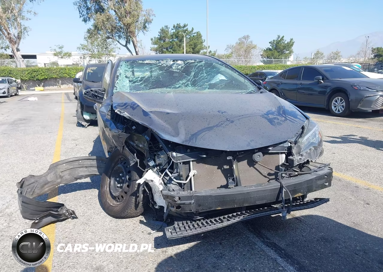 2019 Toyota Corolla Le VIN:2T1BURHE9KC160999 - 17