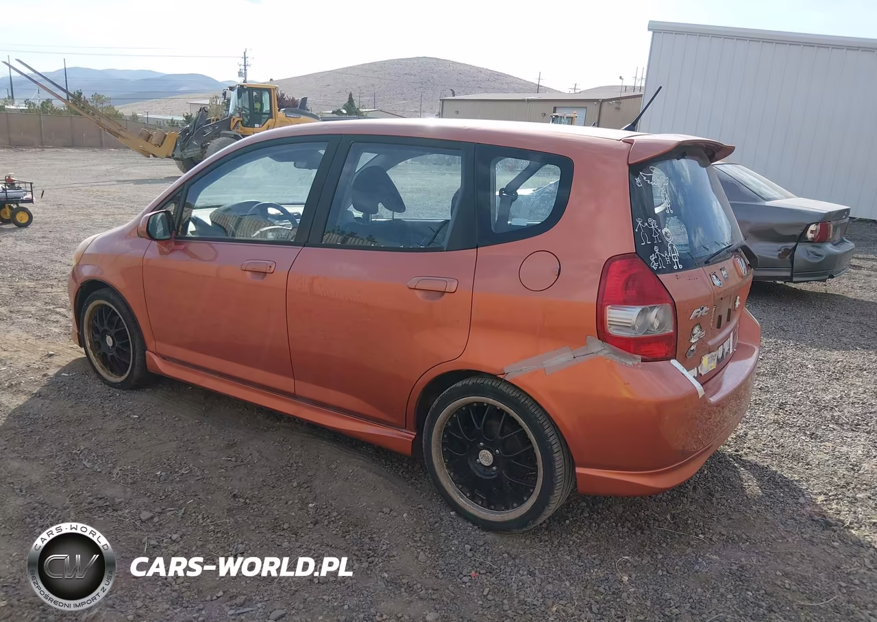 2007 Honda Fit Sport VIN:JHMGD37637S053030 - 3