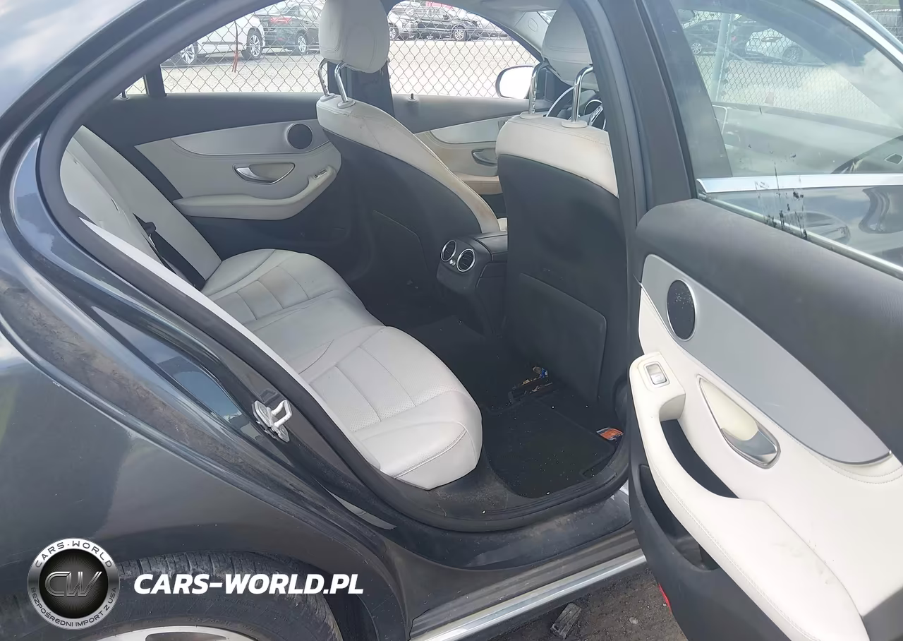 2015 Mercedes-Benz C 300 VIN:55SWF4JB3FU083528 - 8