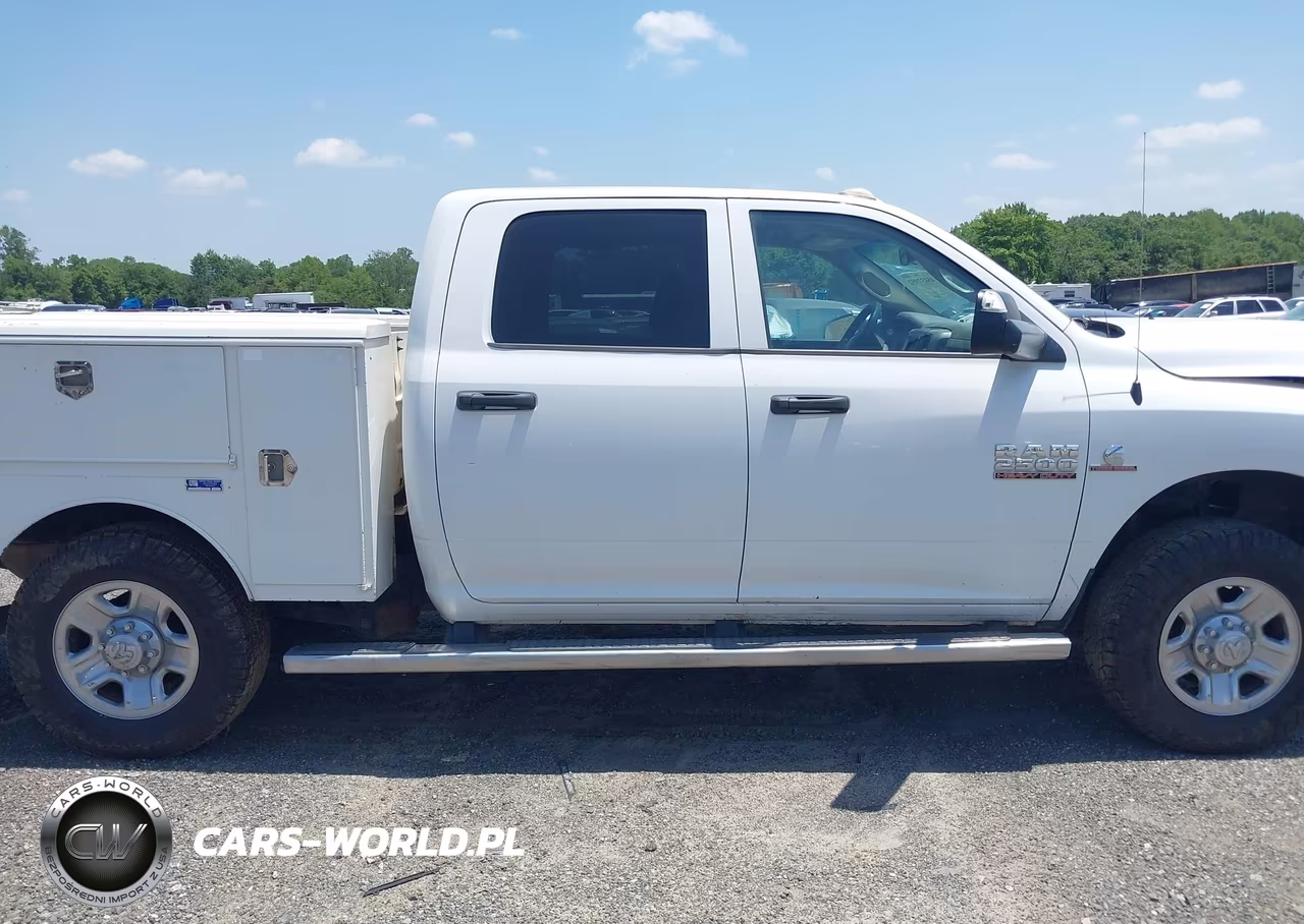 2015 Ram 2500 Tradesman VIN:3C6UR5CL3FG501311 - 15