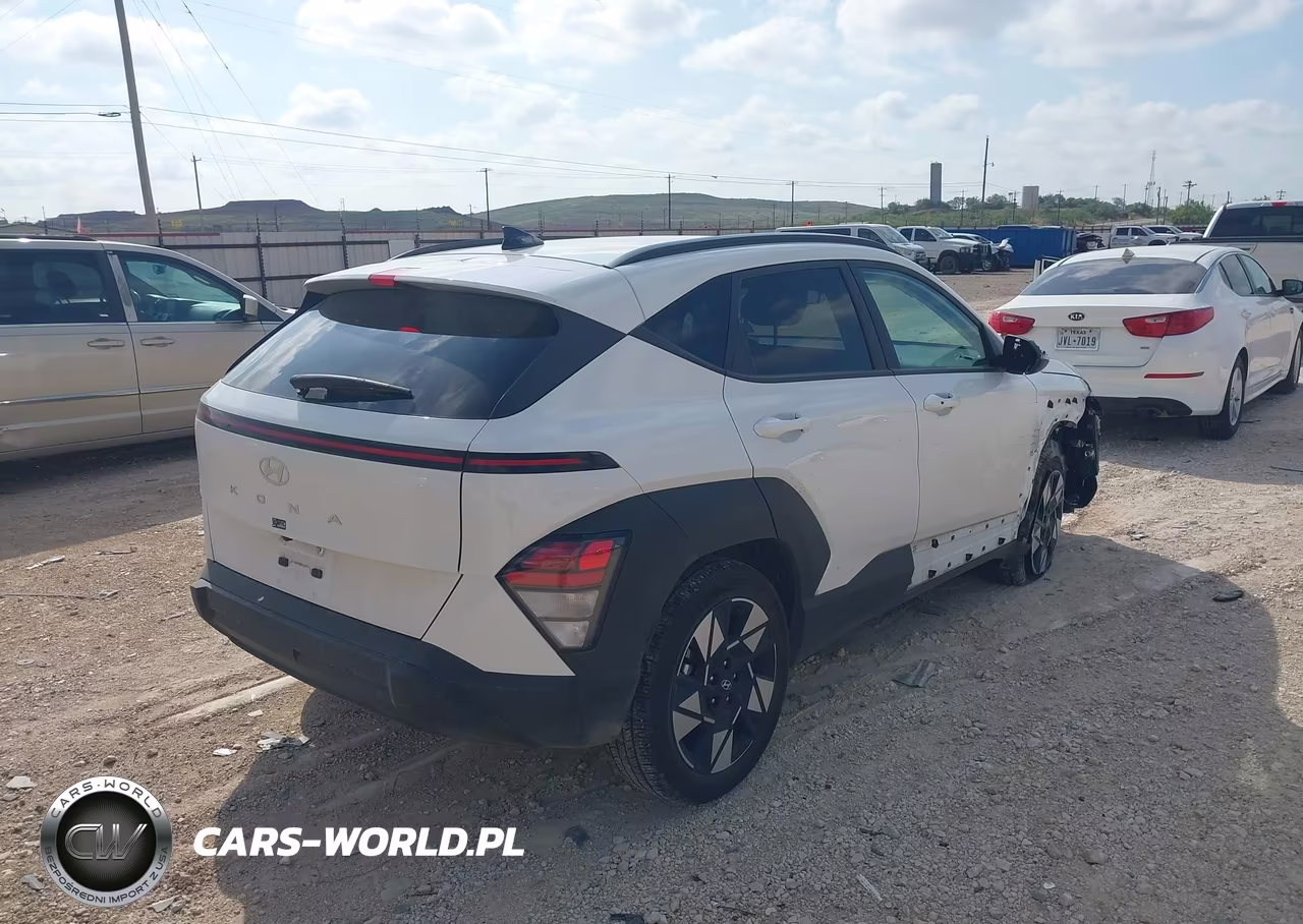 2025 Hyundai Kona Sel VIN:KM8HB3AB8SU341085 - 4