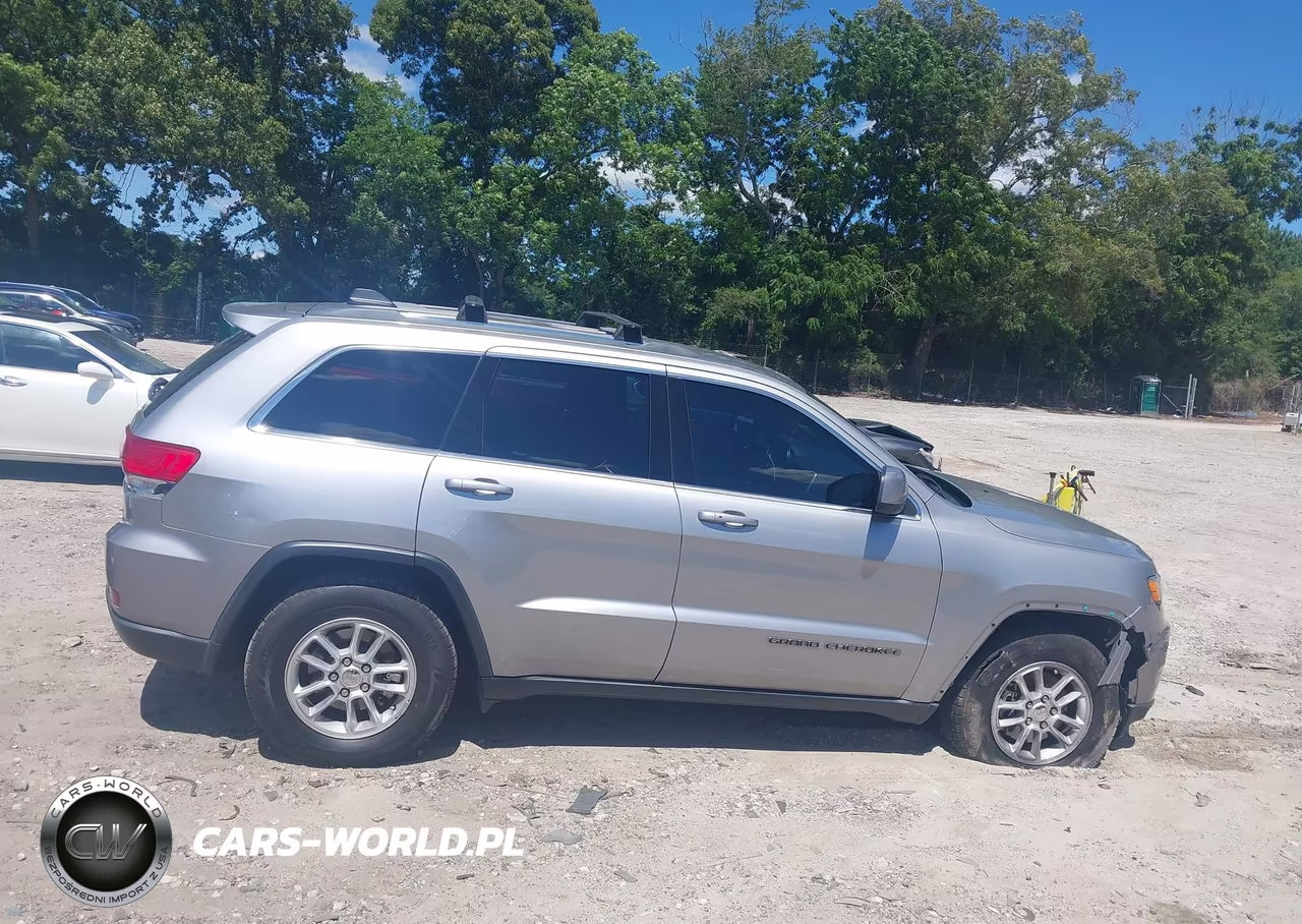 2018 Jeep Grand Cherokee Laredo E 4X2 VIN:1C4RJEAG8JC253497 - 13