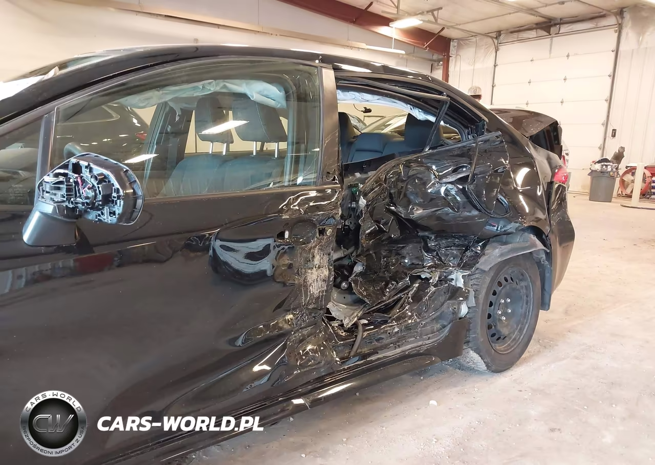 2024 Toyota Corolla Hybrid Le VIN:JTDBCMFE7R3064056 - 6
