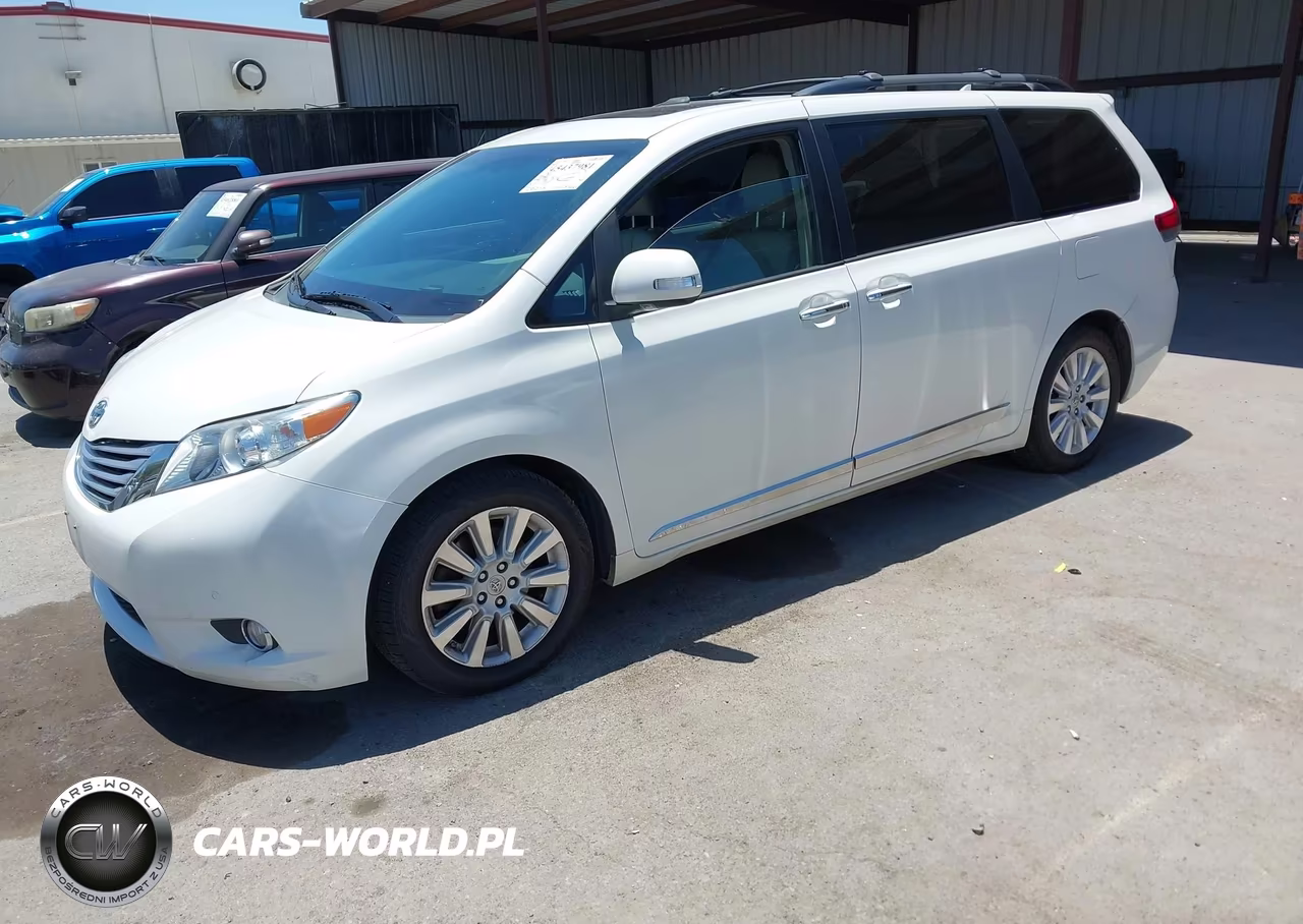 2013 Toyota Sienna Limited V6 7 Passenger VIN:5TDYK3DC6DS372979 - 2