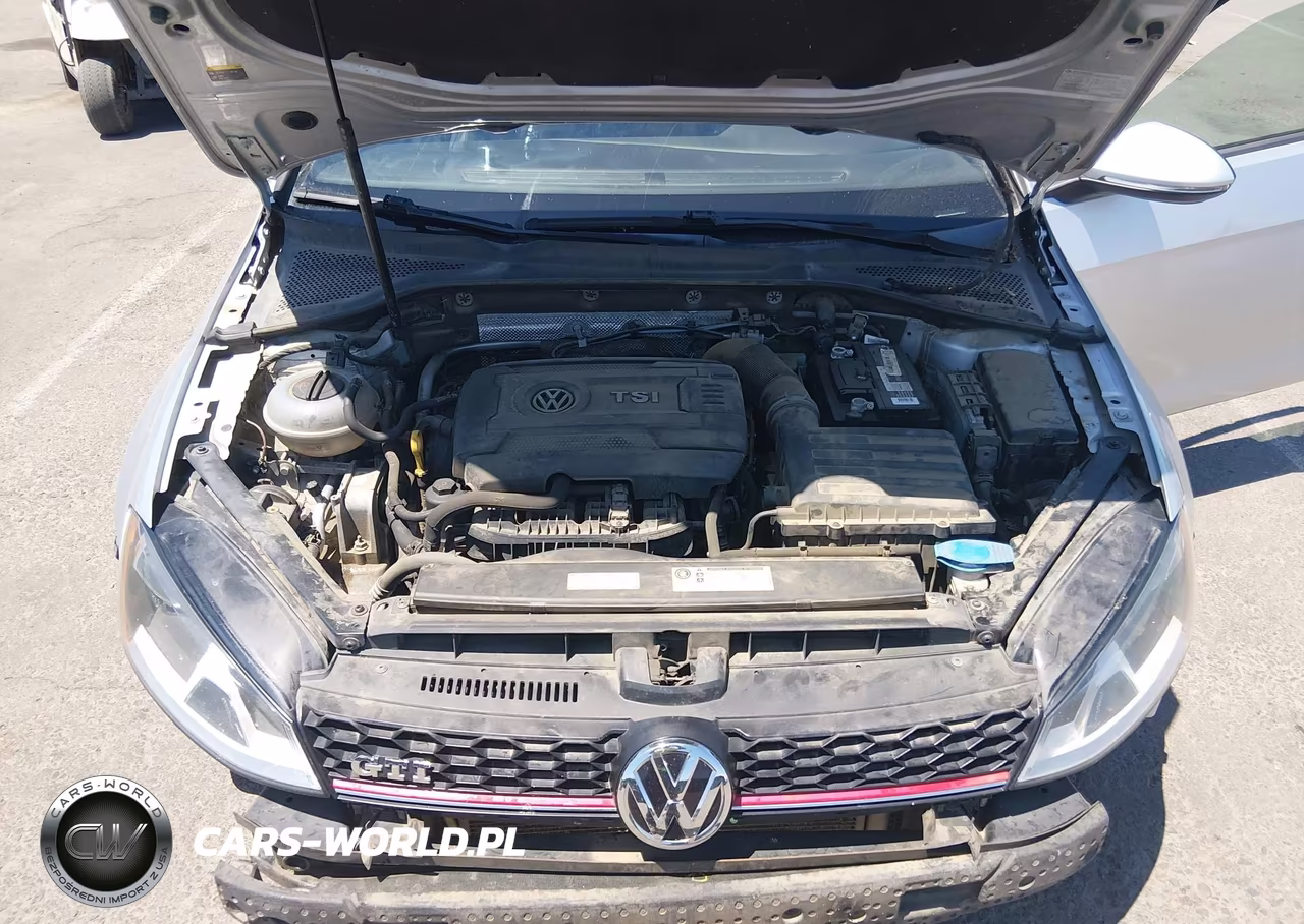2015 Volkswagen Golf Gti 2.0T Se 4-Door VIN:3VW5T7AU8FM053152 - 10