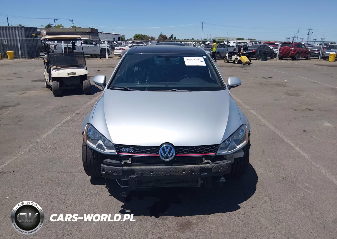 2015 Volkswagen Golf Gti 2.0T Se 4-Door VIN:3VW5T7AU8FM053152 - 12