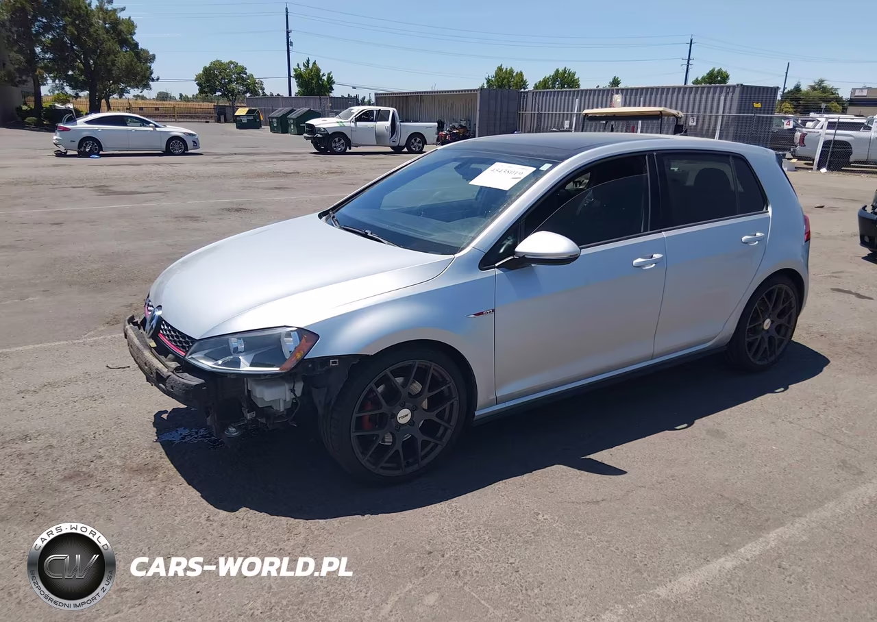 2015 Volkswagen Golf Gti 2.0T Se 4-Door VIN:3VW5T7AU8FM053152 - 2