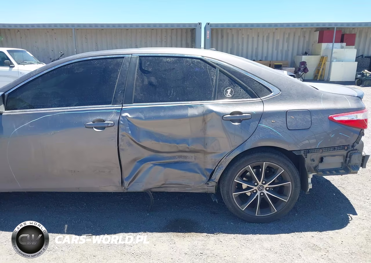 2016 Toyota Camry Xse VIN:4T1BF1FK2GU528885 - 6