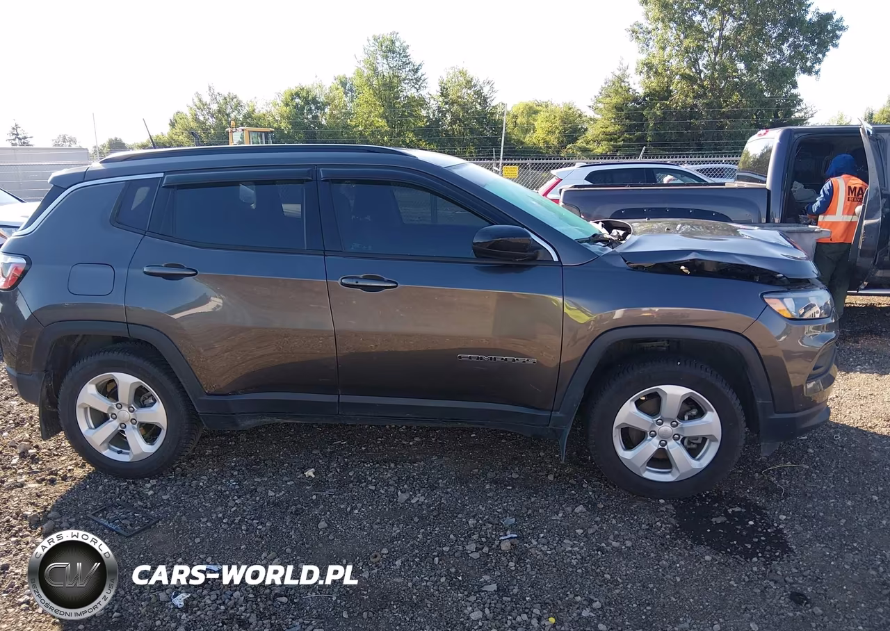 2022 Jeep Compass Latitude 4X4 VIN:3C4NJDBBXNT170269 - 14