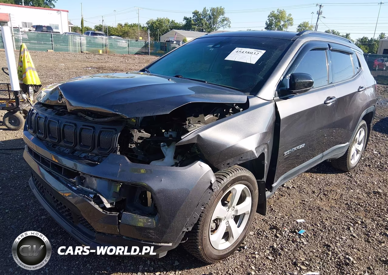 2022 Jeep Compass Latitude 4X4 VIN:3C4NJDBBXNT170269 - 2
