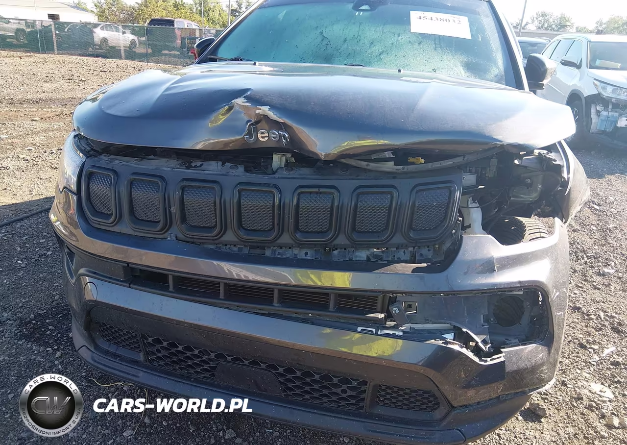 2022 Jeep Compass Latitude 4X4 VIN:3C4NJDBBXNT170269 - 6