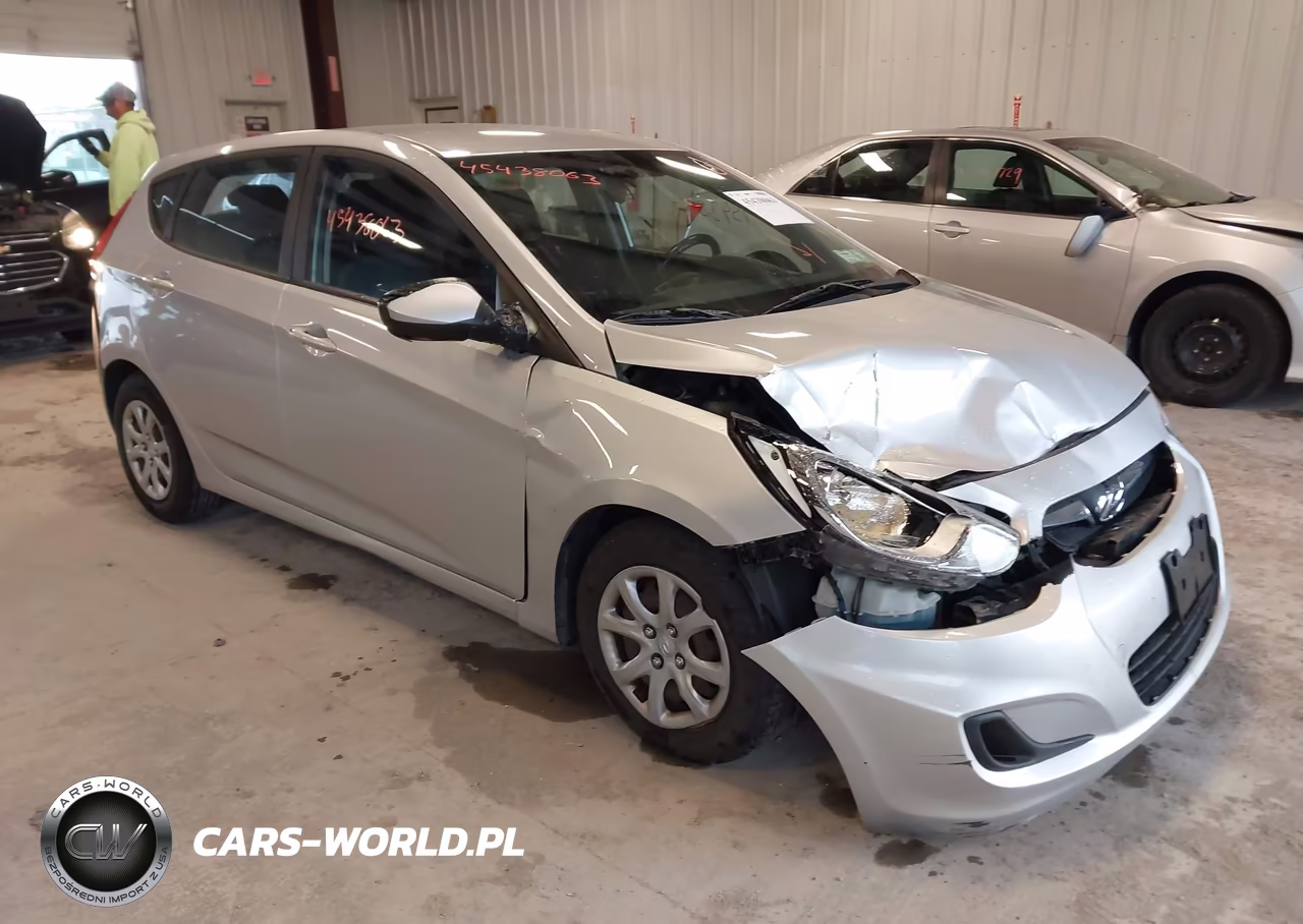 2012 Hyundai Accent Gs – zdjęcie 1 z 16