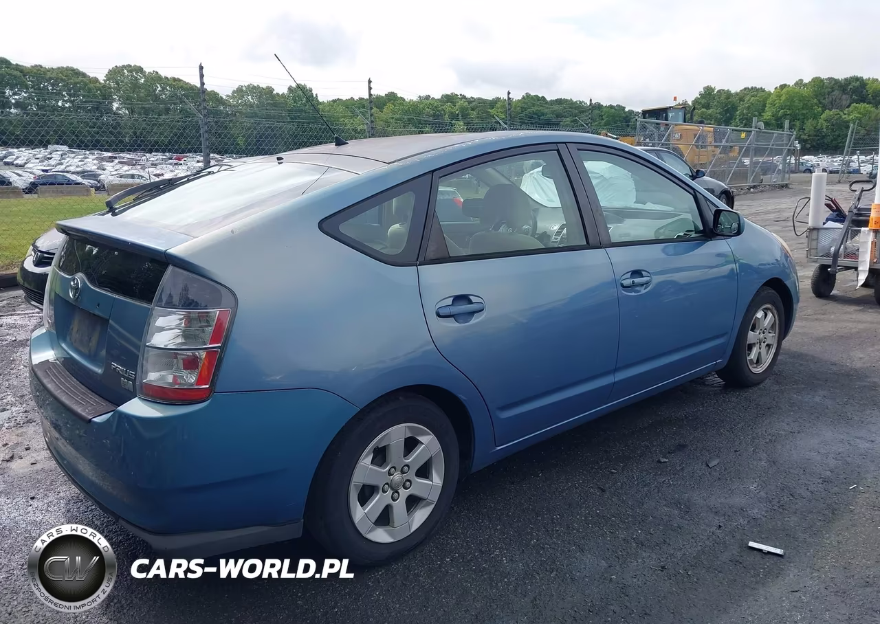 2005 Toyota Prius VIN:JTDKB20U457038010 - 4
