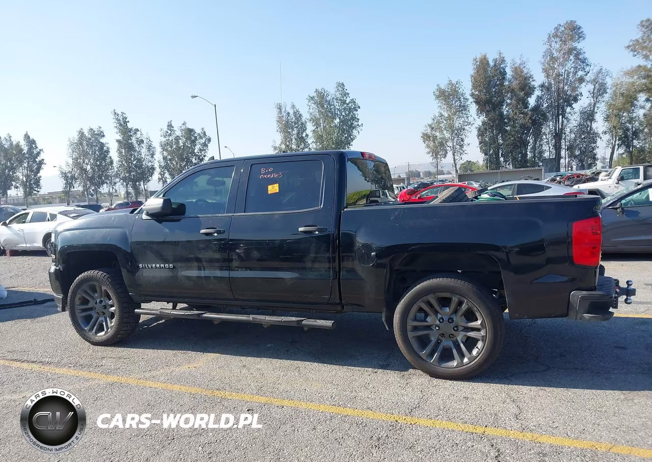 2018 Chevrolet Silverado 1500 Custom VIN:3GCPCPEC7JG458178 - 14