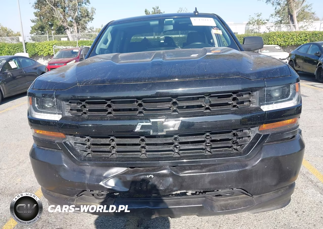 2018 Chevrolet Silverado 1500 Custom VIN:3GCPCPEC7JG458178 - 6