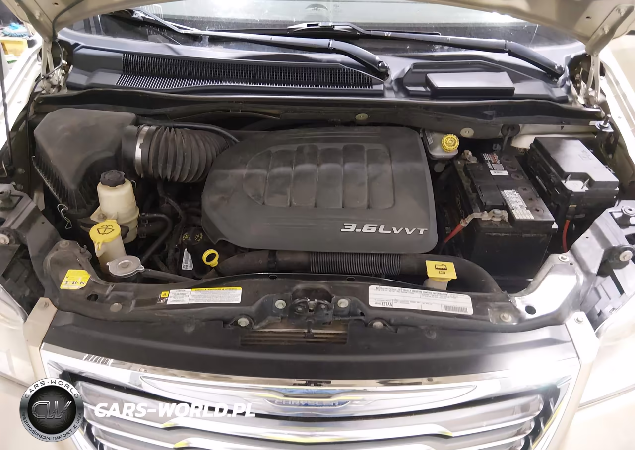 2011 Chrysler Town & Country Limited VIN:2A4RR6DG3BR766363 - 10