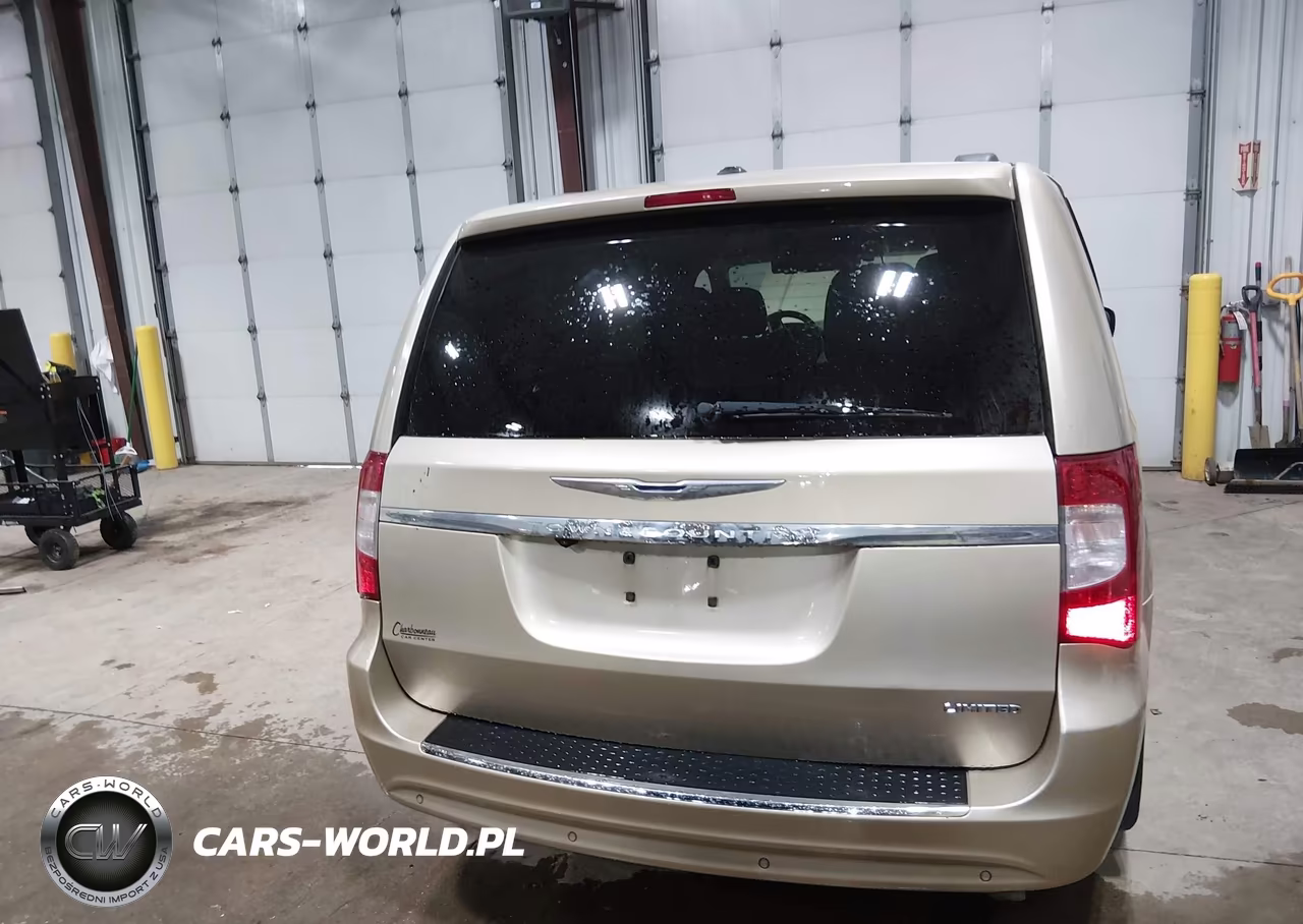 2011 Chrysler Town & Country Limited VIN:2A4RR6DG3BR766363 - 16