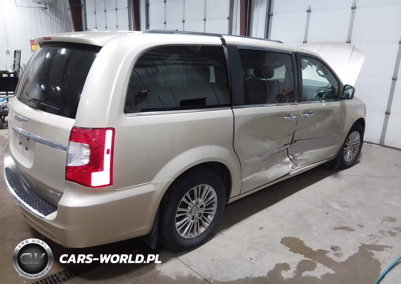 2011 Chrysler Town & Country Limited VIN:2A4RR6DG3BR766363 - 4