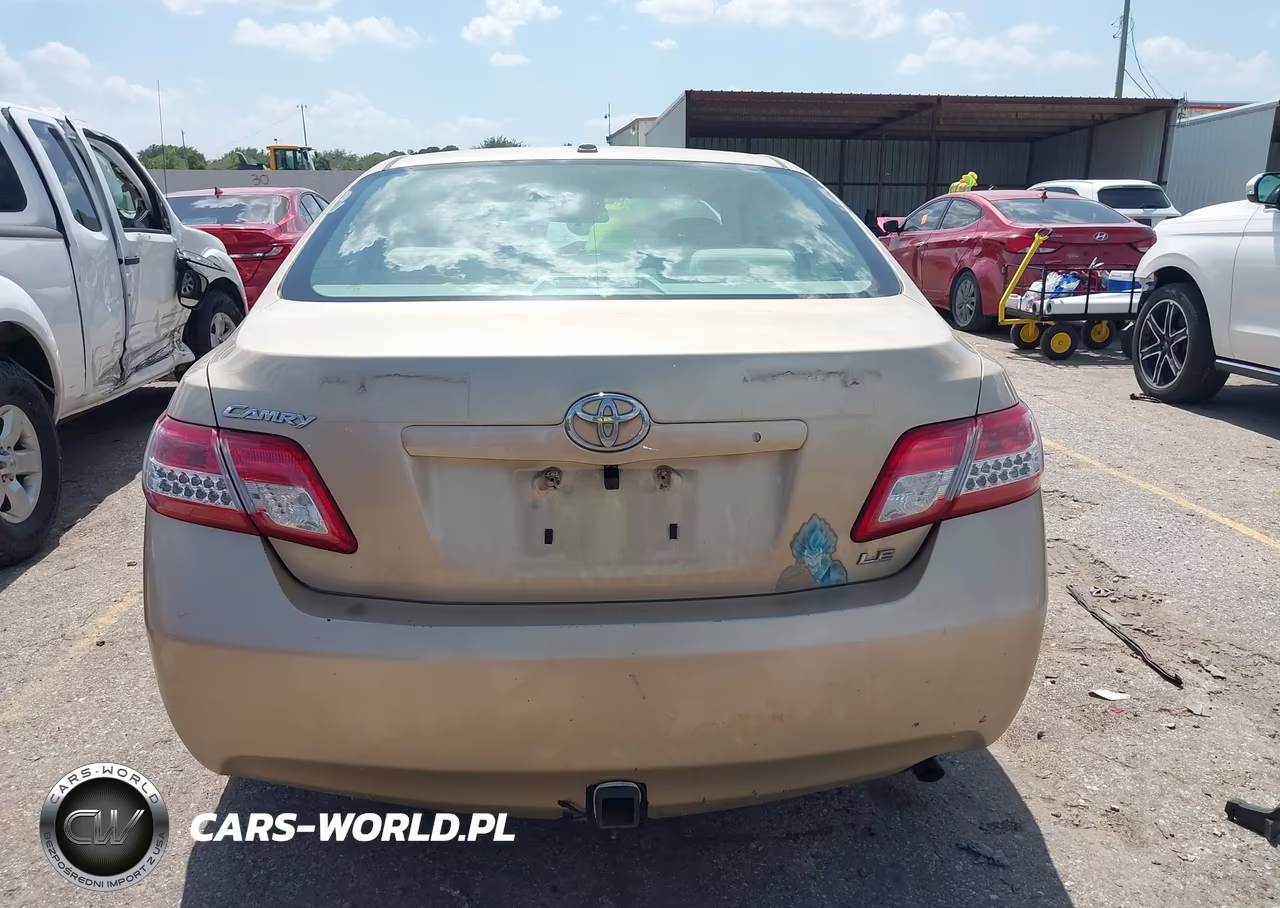 2011 Toyota Camry Le VIN:4T1BF3EK3BU723920 - 16
