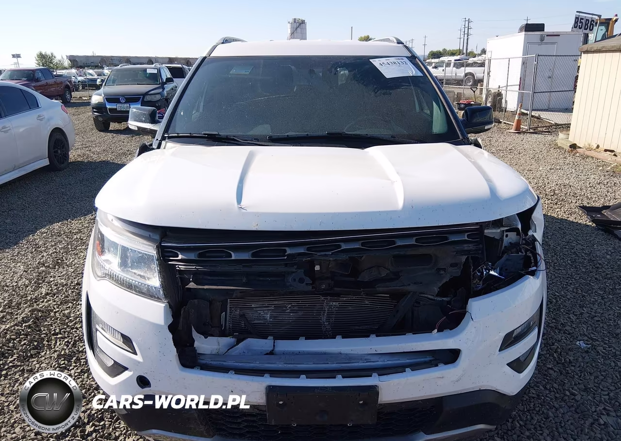 2017 Ford Explorer Xlt VIN:1FM5K8D86HGE39555 - 12