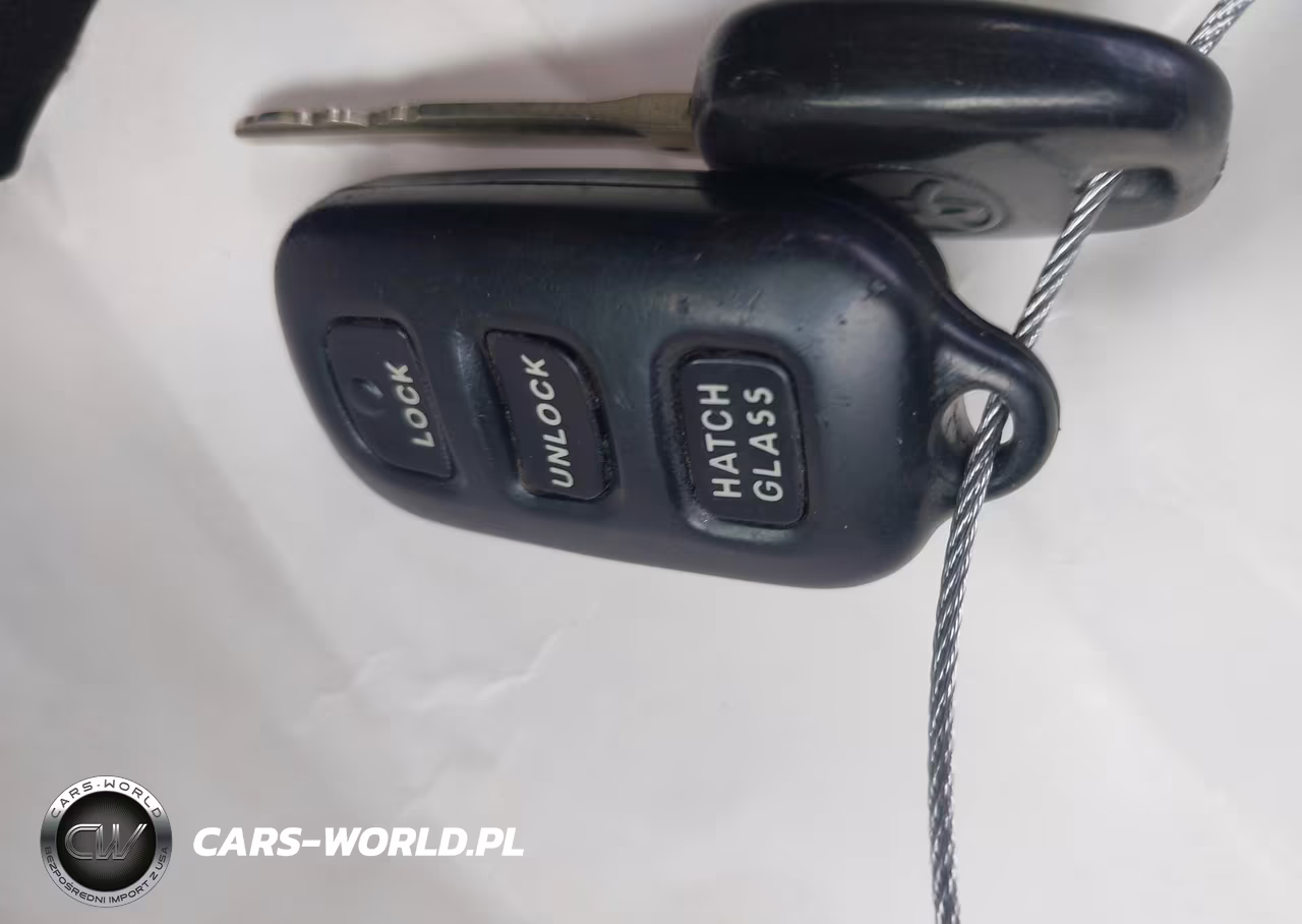2005 Toyota Matrix VIN:2T1KR32E75C552942 - 11