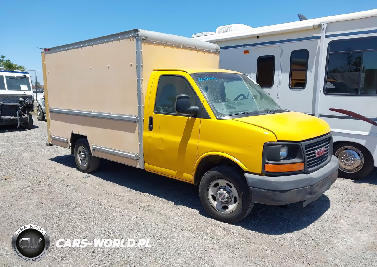 2006 GMC Savana Cutaway Work Van