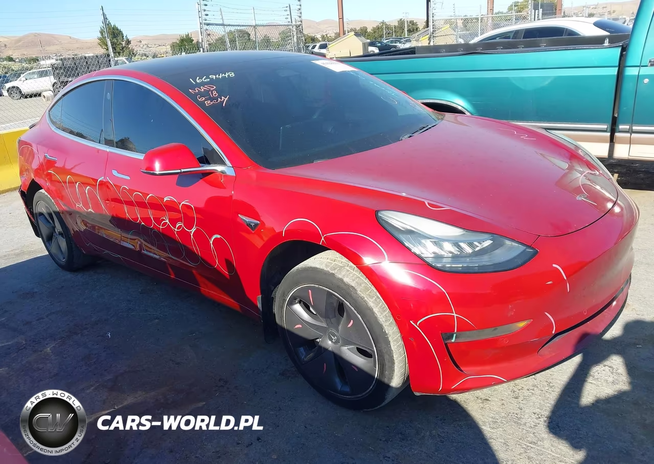 2019 Tesla Model 3 Long Range-Mid Range-Standard Range-Standard Range Plus – zdjęcie 1 z 18