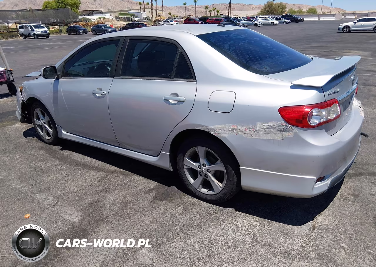 2011 Toyota Corolla S VIN:2T1BU4EE4BC703876 - 3