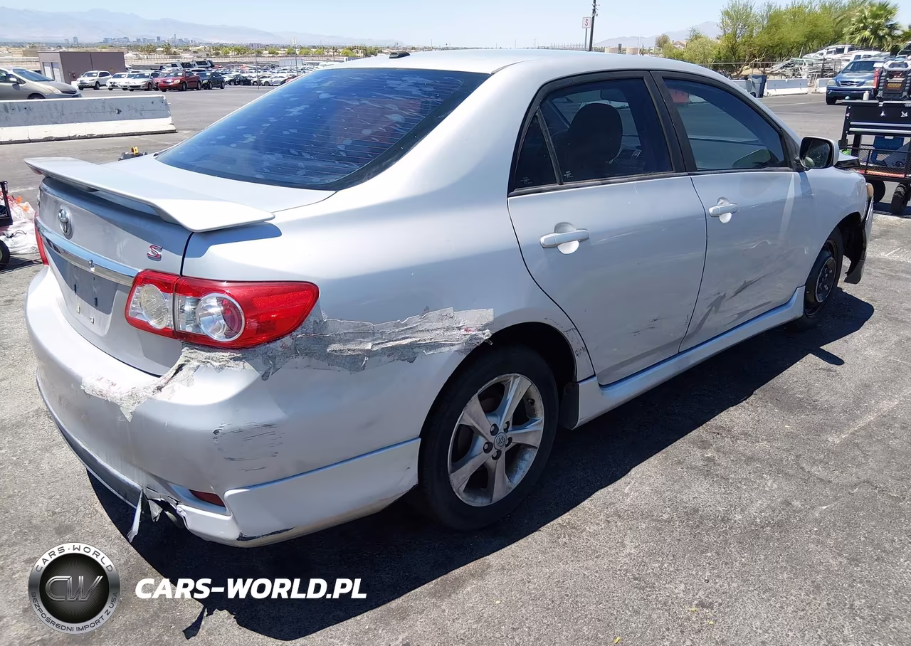 2011 Toyota Corolla S VIN:2T1BU4EE4BC703876 - 4