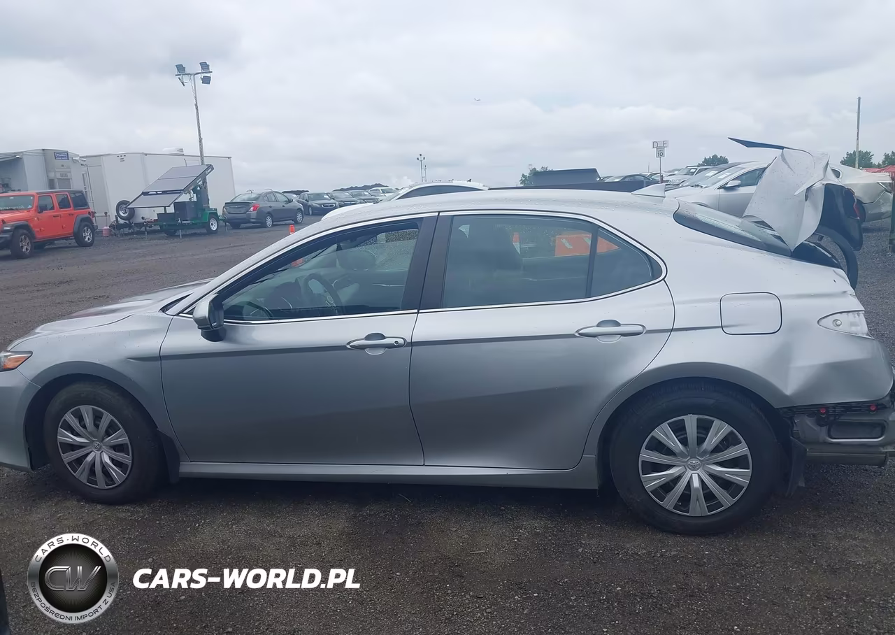 2022 Toyota Camry Le Hybrid VIN:4T1C31AK8NU598893 - 14