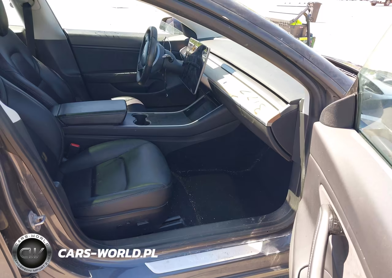 2020 Tesla Model 3 Performance Dual Motor All-Wheel Drive VIN:5YJ3E1EC6LF713496 - 5