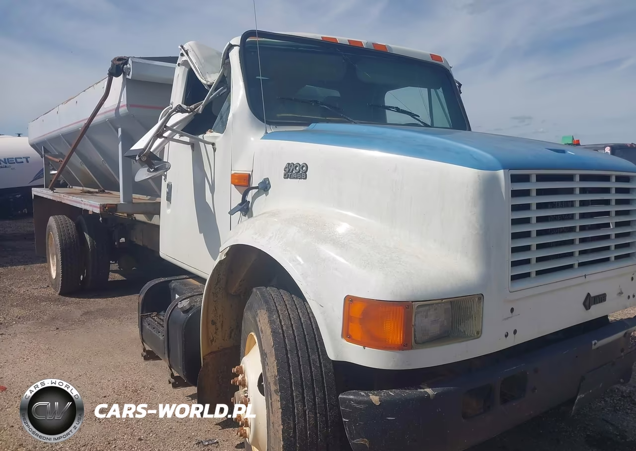1995 International 4000 4900