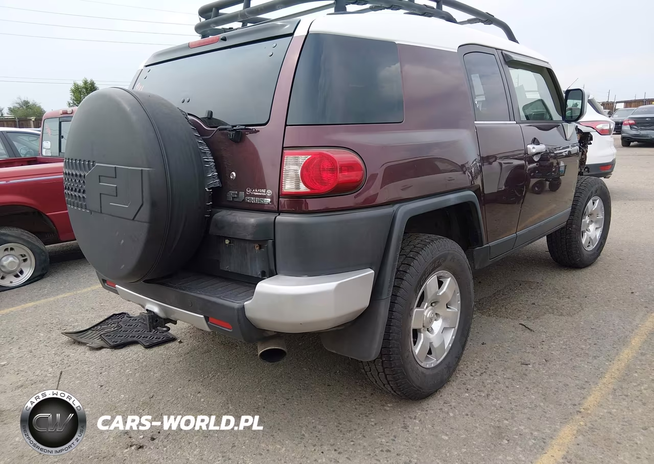 2007 Toyota Fj Cruiser VIN:JTEBU11F070008885 - 4