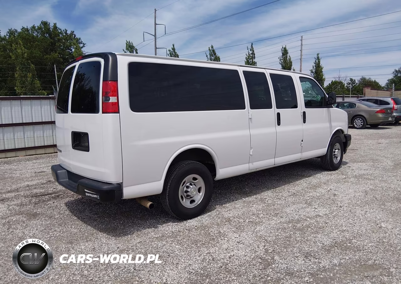 2020 Chevrolet Express Passenger Rwd 3500 Extended Wheelbase Ls VIN:1GAZGNFG3L1235374 - 4