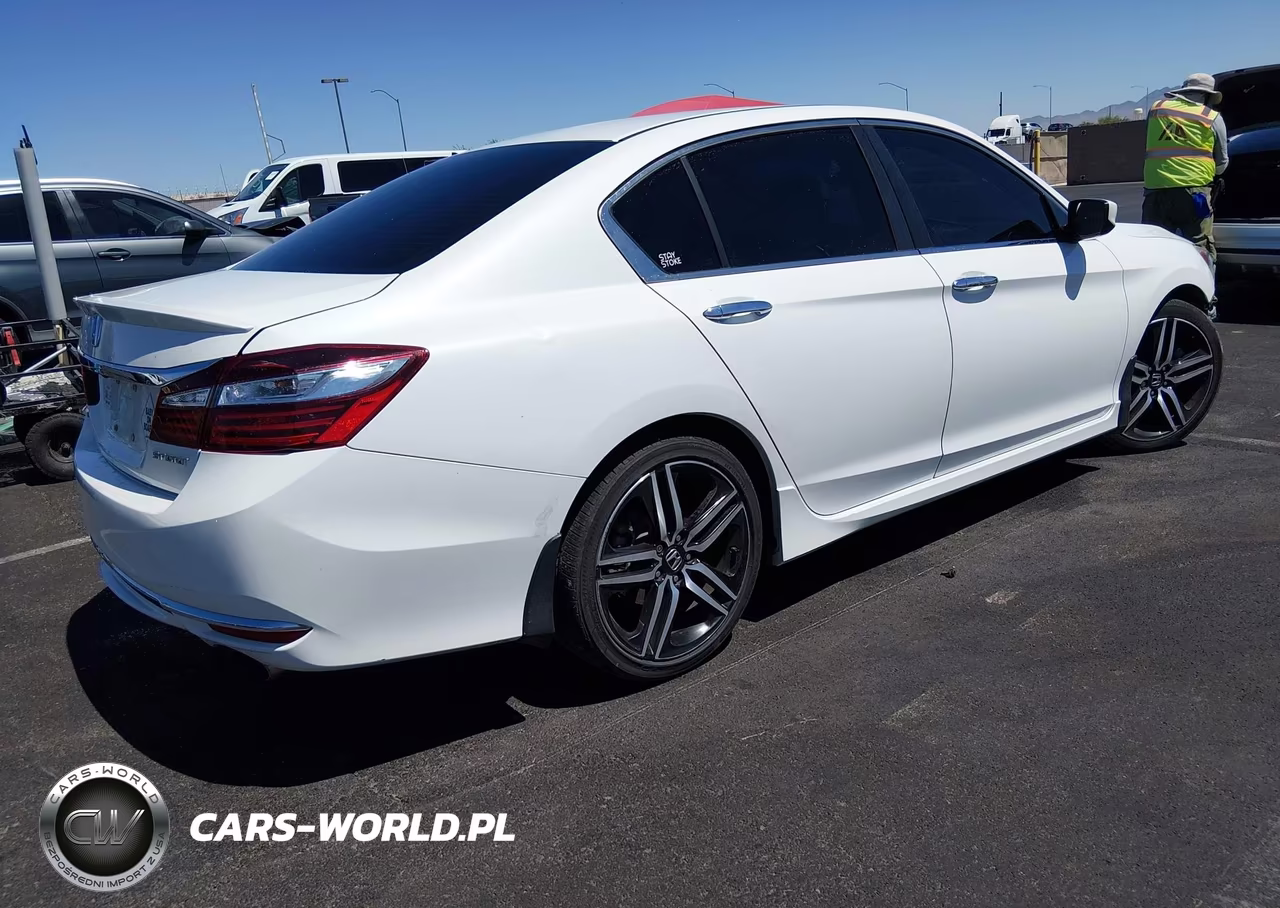 2016 Honda Accord Sport VIN:1HGCR2F57GA115024 - 4