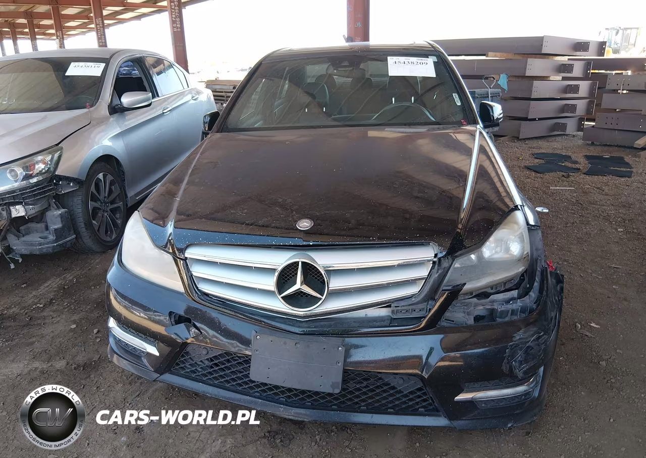 2013 Mercedes-Benz C 250 Sport VIN:WDDGF4HBXDR241744 - 6