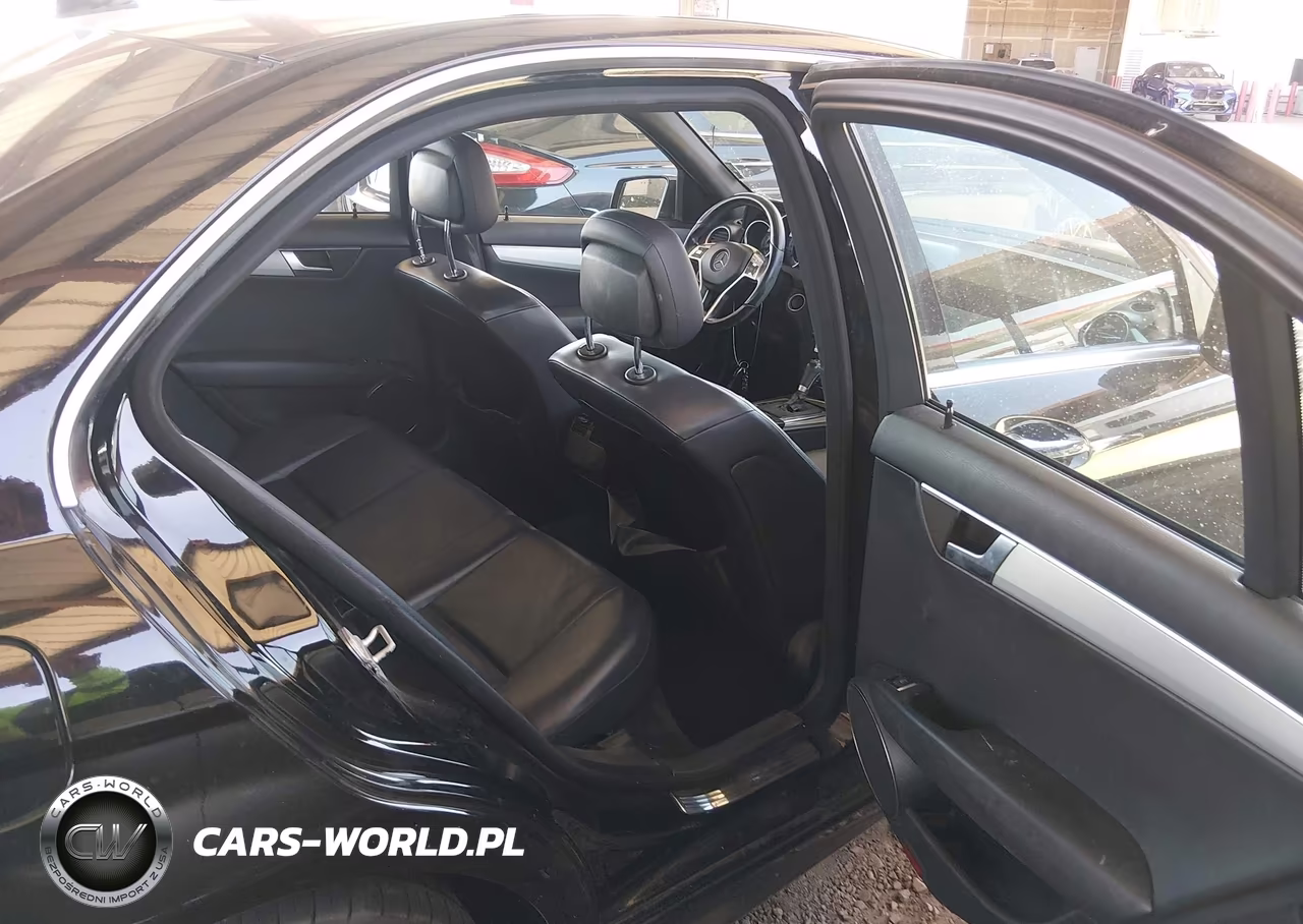 2013 Mercedes-Benz C 250 Sport VIN:WDDGF4HBXDR241744 - 8