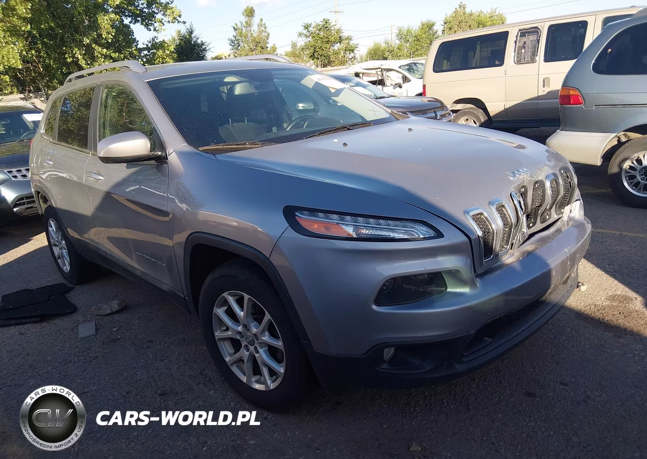 2015 Jeep Cherokee Latitude – zdjęcie 1 z 21