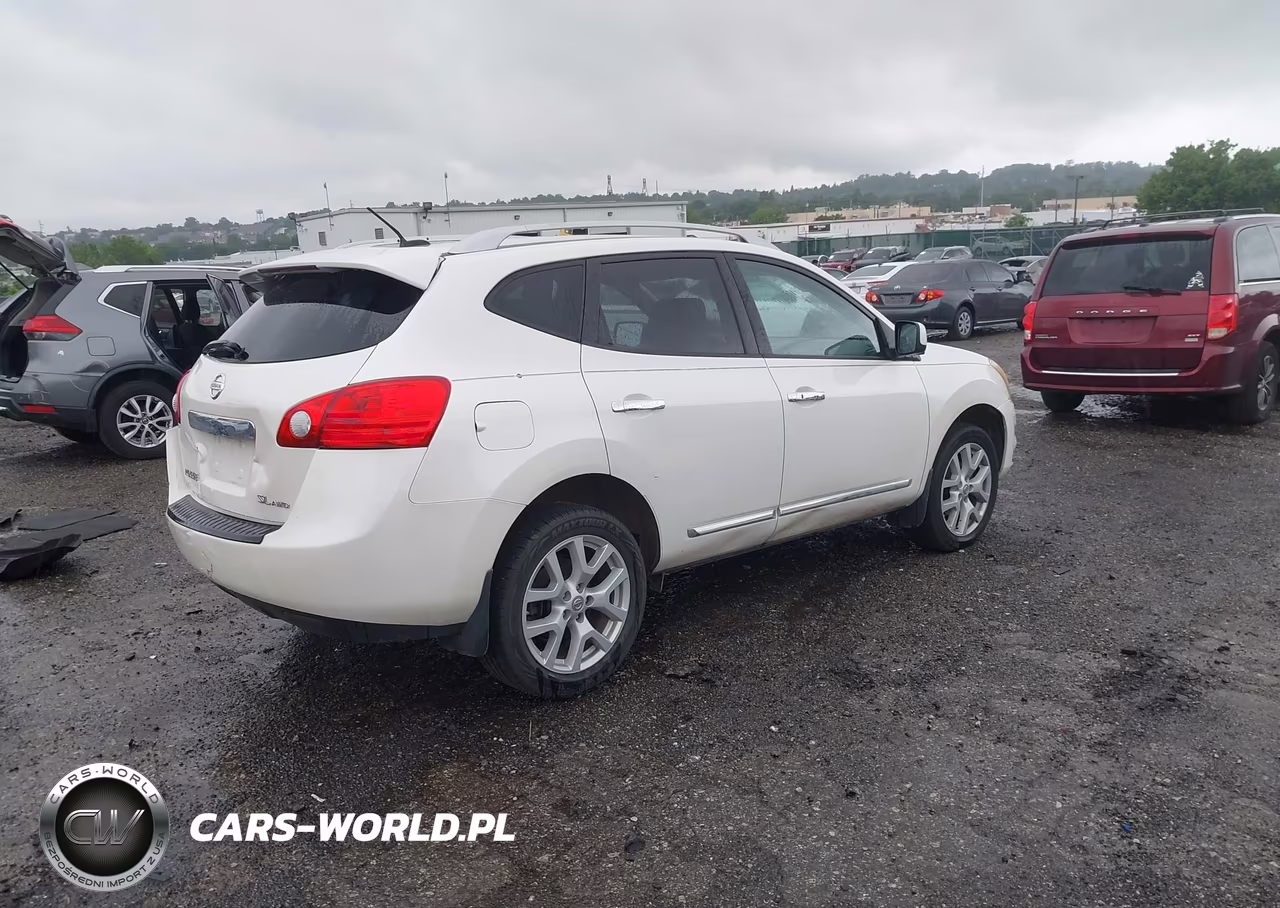 2013 Nissan Rogue Sv W-Sl Pkg VIN:JN8AS5MV2DW127681 - 4