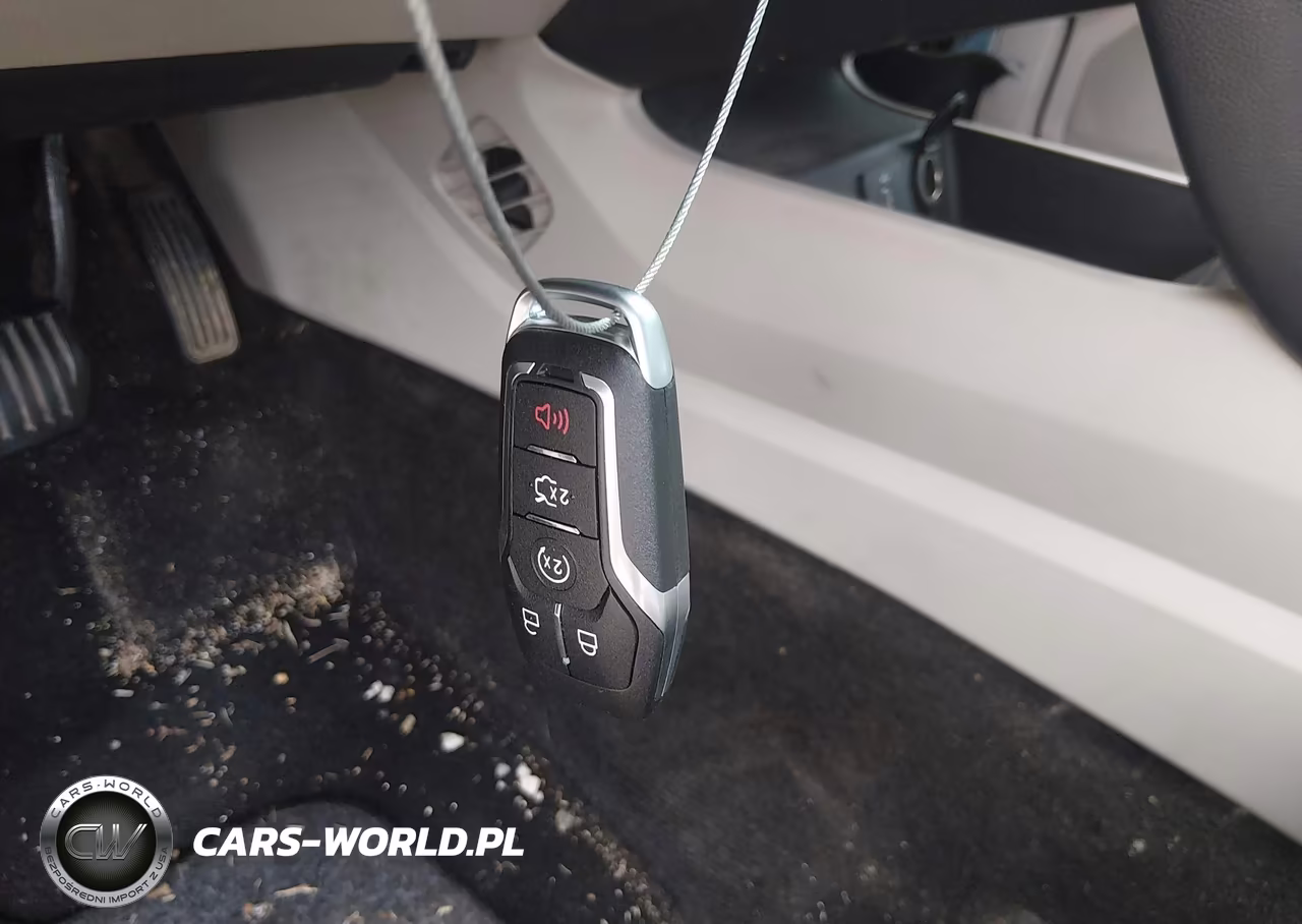 2018 Ford Fusion Se VIN:3FA6P0H7XJR107085 - 11