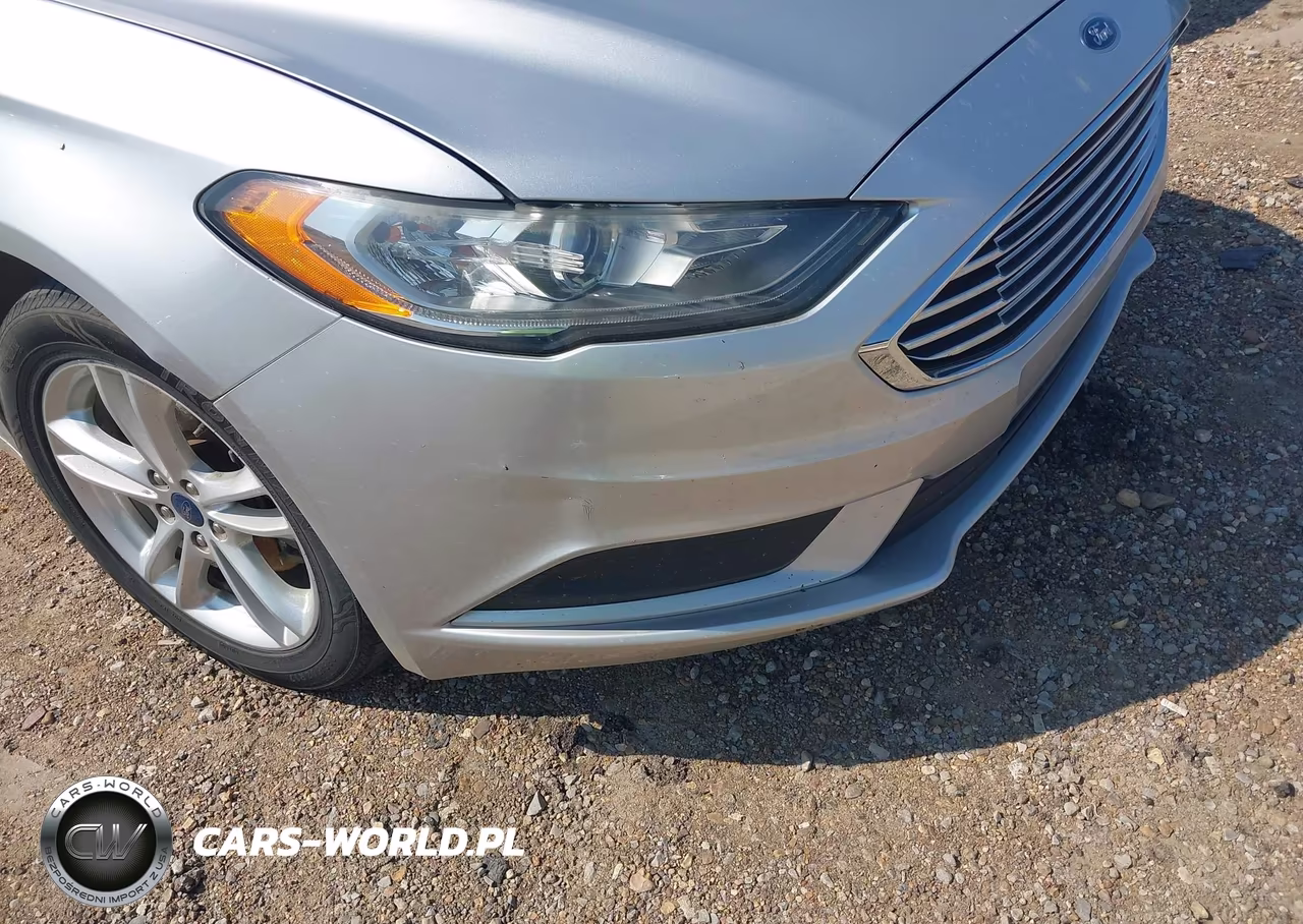 2018 Ford Fusion Se VIN:3FA6P0H7XJR107085 - 6